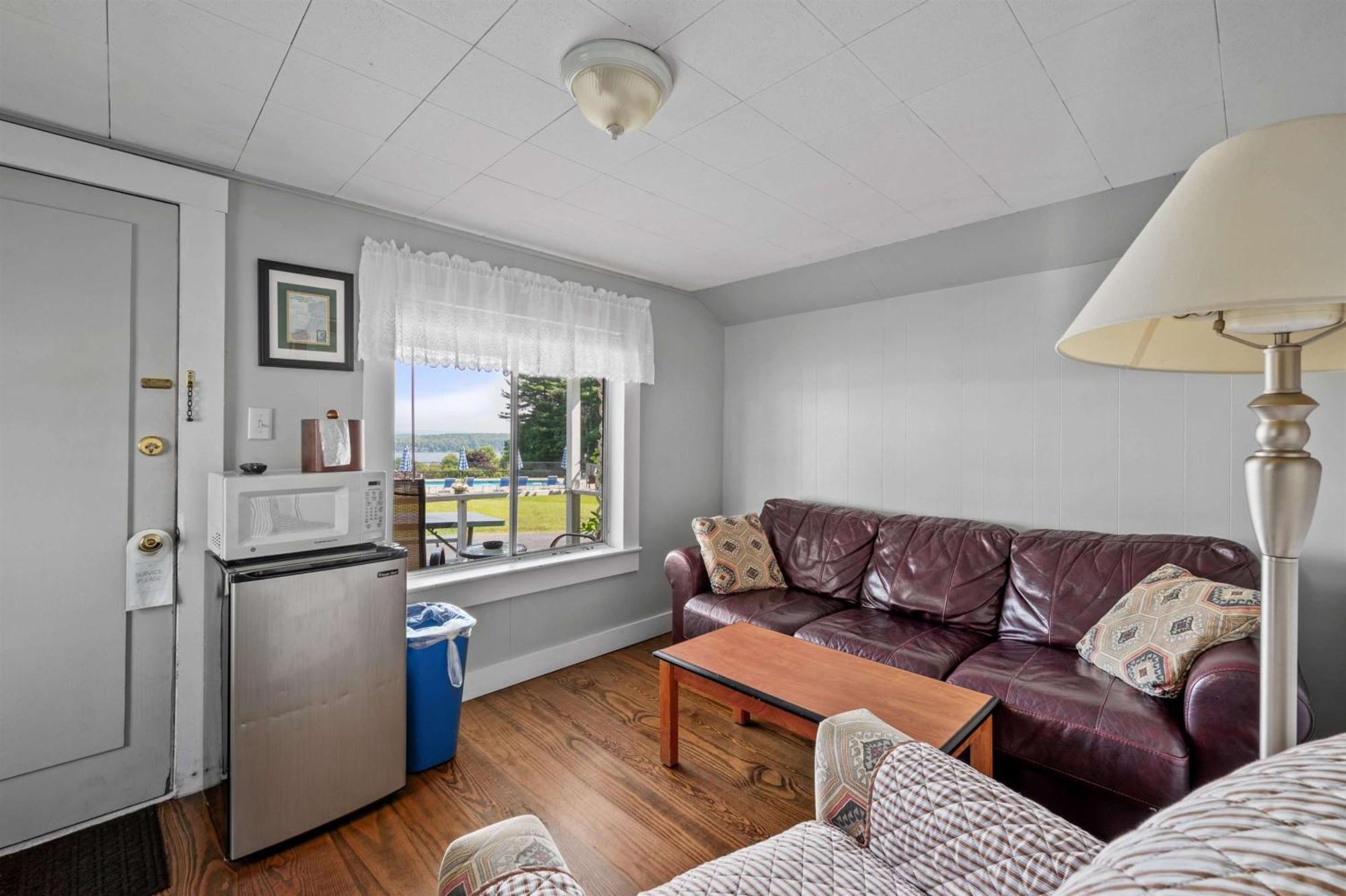Hotel Grand View