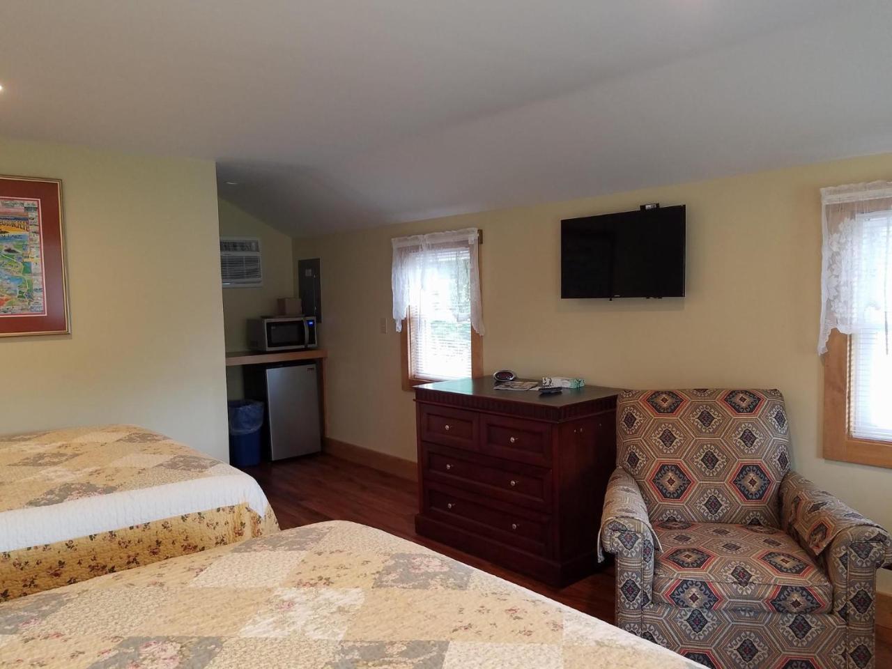 Grand View Hotel